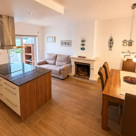 Baleal Breeze Apartmán *